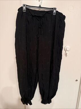 Women's Black Drawstring Balloon Pant